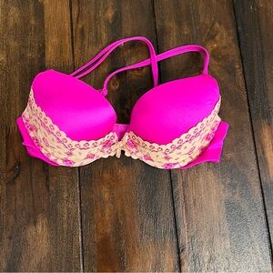 Victoria’s Secret Very Sexy Push Up Bra 32C
